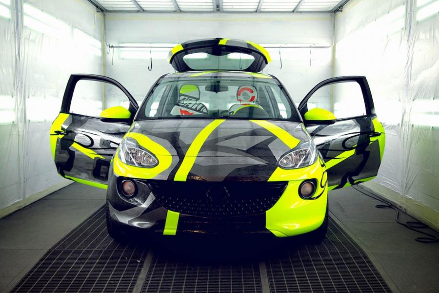  Opel Adam by Valentino Rossi 2014 года  (фото 3 из 9)
